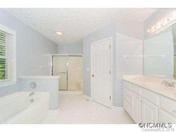 405 Greenstone Lane - Photo 13