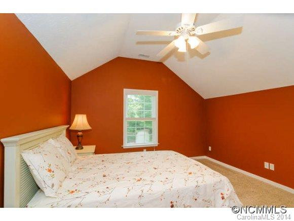 405 Greenstone Lane - Photo 16