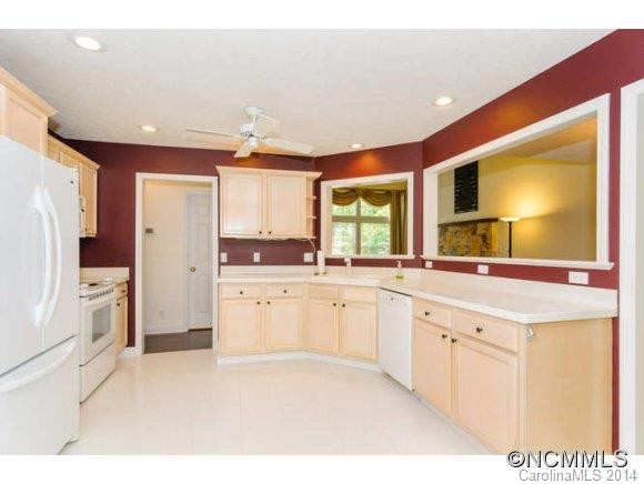 405 Greenstone Lane - Photo 8
