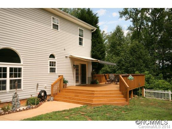 8 Capitol Hill Lane - Photo 17