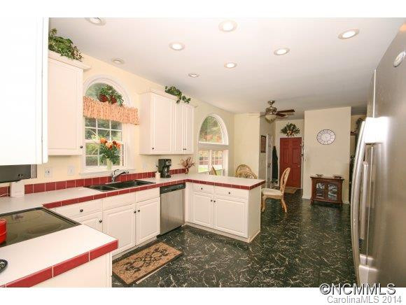 8 Capitol Hill Lane - Photo 7