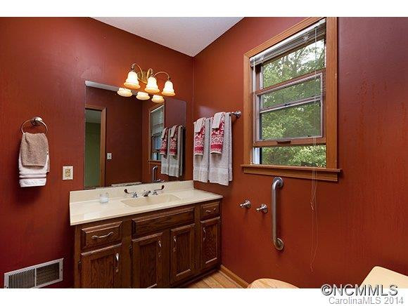 145 Valley Green Drive - Photo 21