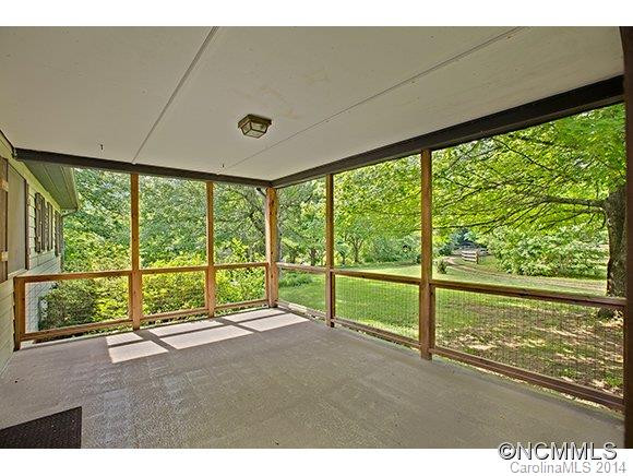 145 Valley Green Drive - Photo 24