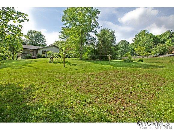 145 Valley Green Drive - Photo 6