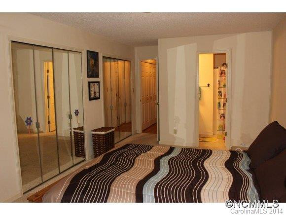 2204 Abbey Circle - Photo 12