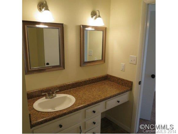 42 Ravencroft Lane - Photo 6