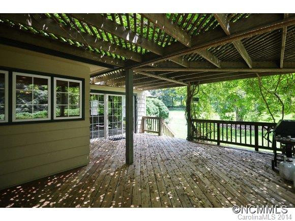 18 Hilltop Road - Photo 16