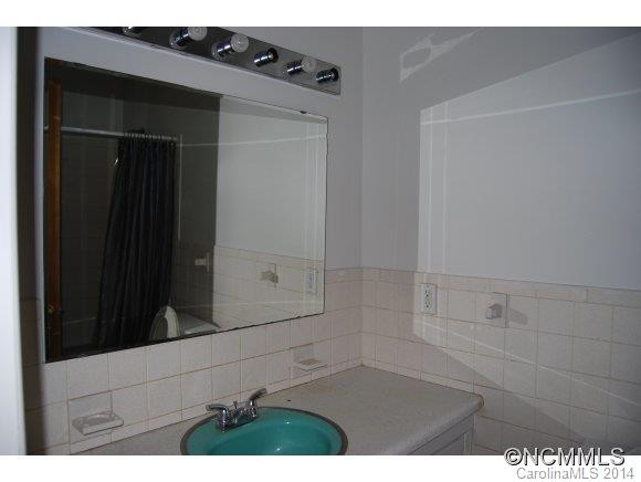 28 Goldmont Street - Photo 5