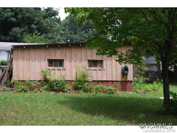 24 Goldmont Street - Photo 11