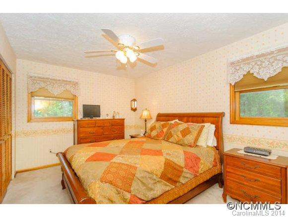 2 Lake Ridge Drive - Photo 11