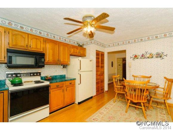 2 Lake Ridge Drive - Photo 7