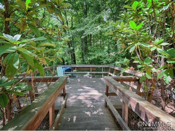 145 TRAVIS ROAD - Photo 21