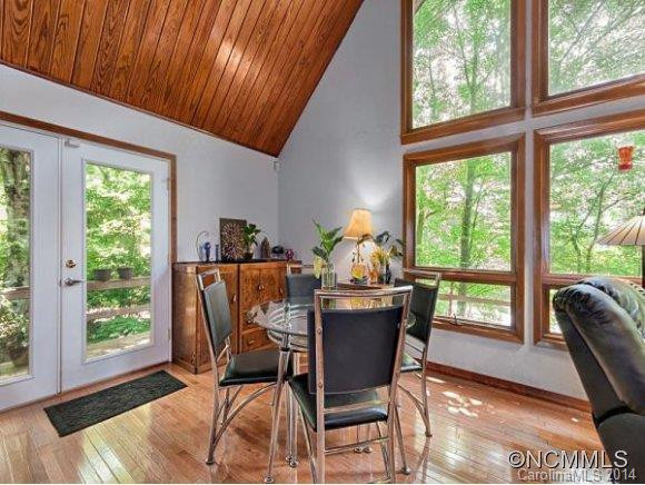 145 TRAVIS ROAD - Photo 6