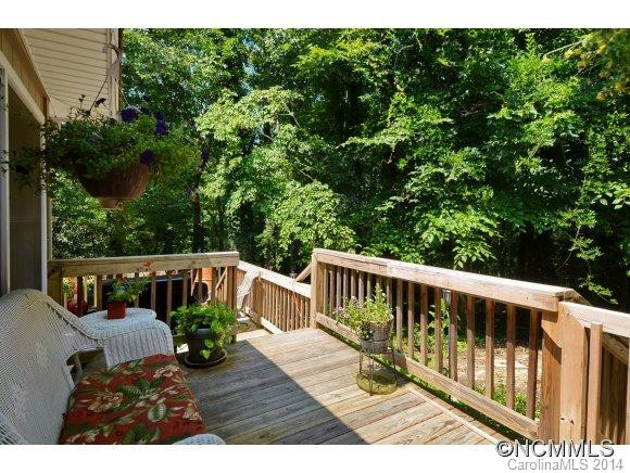212 Timberlane Drive - Photo 13