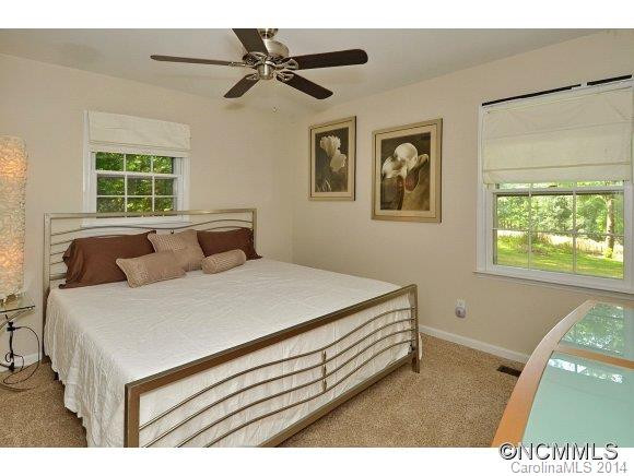 212 Timberlane Drive - Photo 9