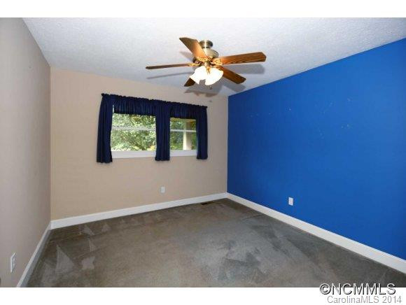 332 Auburn Park Drive - Photo 12