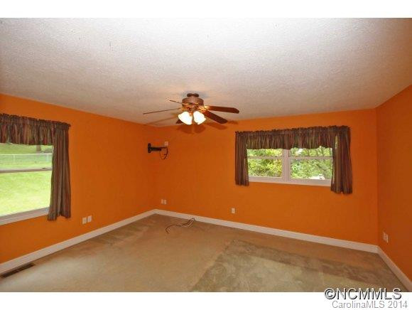 332 Auburn Park Drive - Photo 9