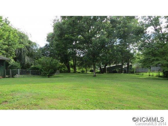 390 North Country Club Road - Photo 3