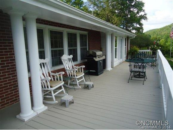 615 Indian Creek Road - Photo 5