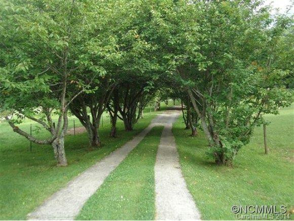 615 Indian Creek Road - Photo 10