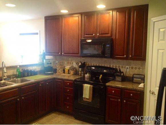 201 West Swift Creek Road - Photo 2