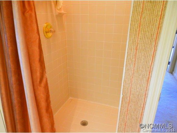 140 Oakcrest Lane - Photo 4
