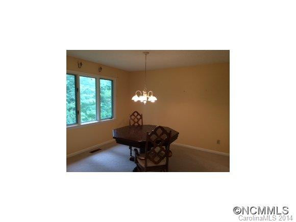 204 Crowfields Drive - Photo 4