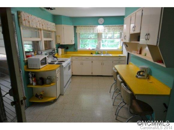 1165 Upper Brush Creek Rd. - Photo 3