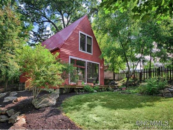 16 CONESTEE PLACE - Photo 2