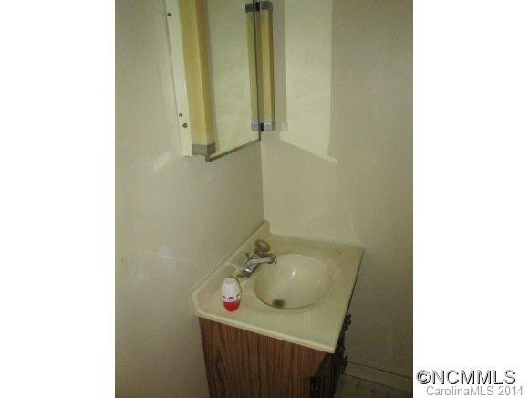 847 Rocky Lane - Photo 19