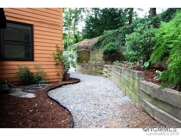 145 Willow Way - Photo 13