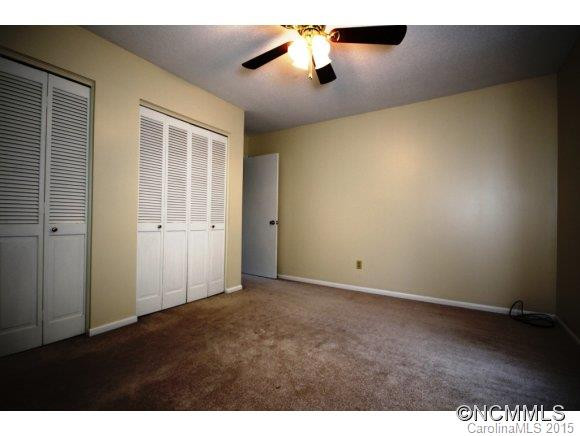 145 Willow Way - Photo 10