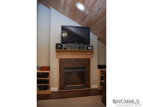 96 Caledonia Rd - Photo 11