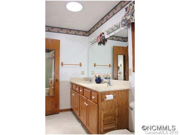 175 Skyway Drive - Photo 16