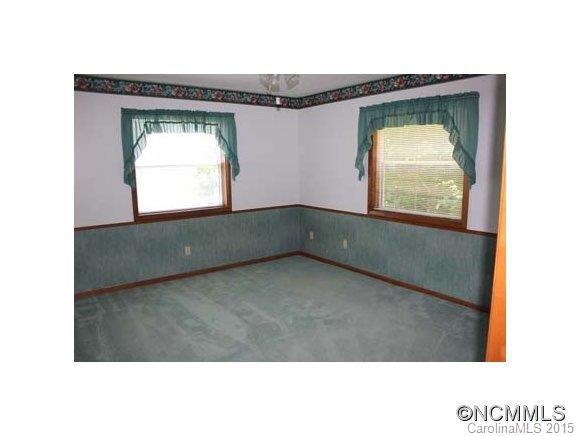175 Skyway Drive - Photo 18