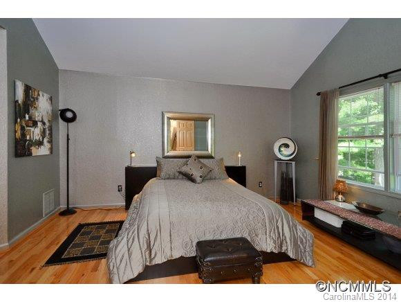 196 Rockhold Drive - Photo 12