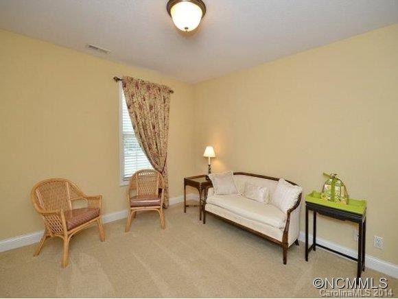 42 BURLINGTON - Photo 10