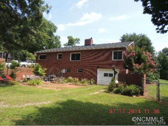 446 Arlington Street - Photo 2