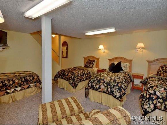 200 GATEWAY DRIVE - Photo 20