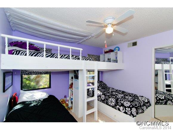1701 Abbey Circle - Photo 16