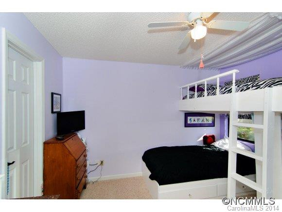 1701 Abbey Circle - Photo 17