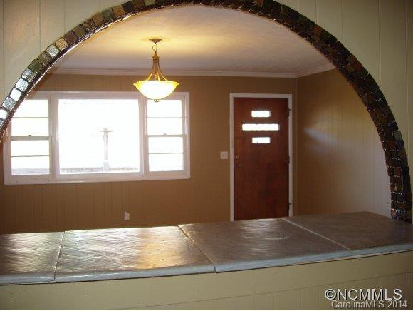 17 Goodman Road - Photo 4