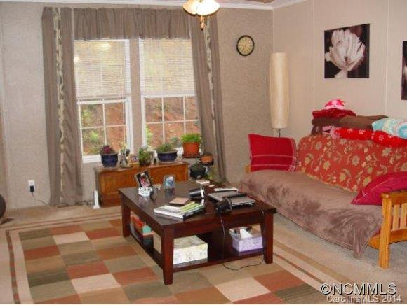 30 KAYCE DRIVE - Photo 3