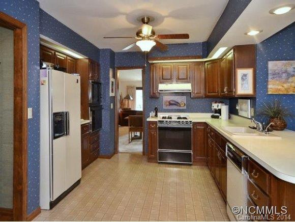 4 Ridgeview Drive - Photo 3