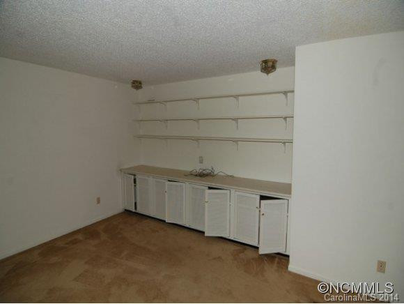 10 BROOK FOREST DRIVE - Photo 7