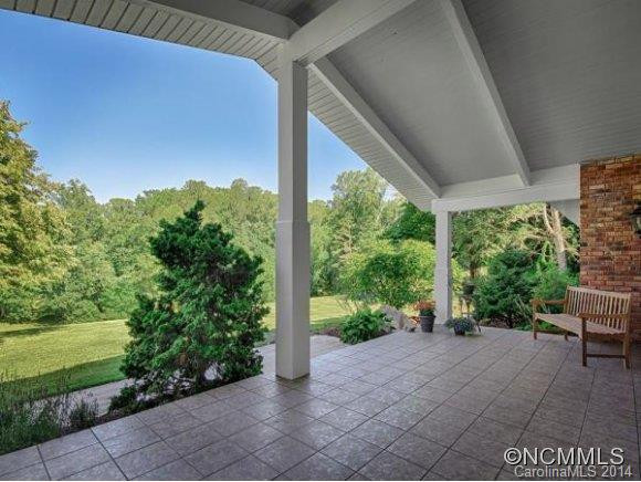 28 FOSTER ESTATE DRIVE - Photo 2