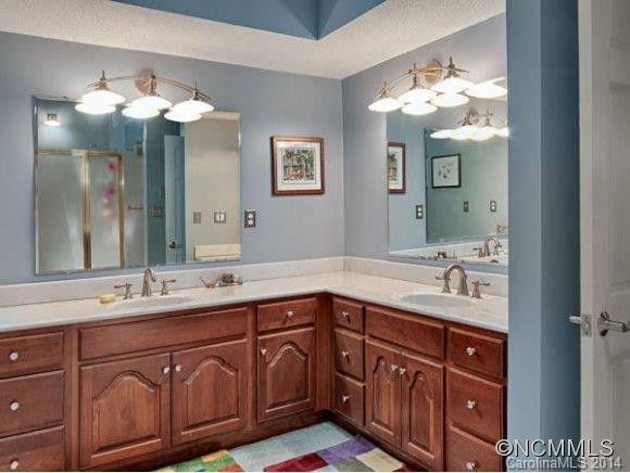 28 FOSTER ESTATE DRIVE - Photo 11