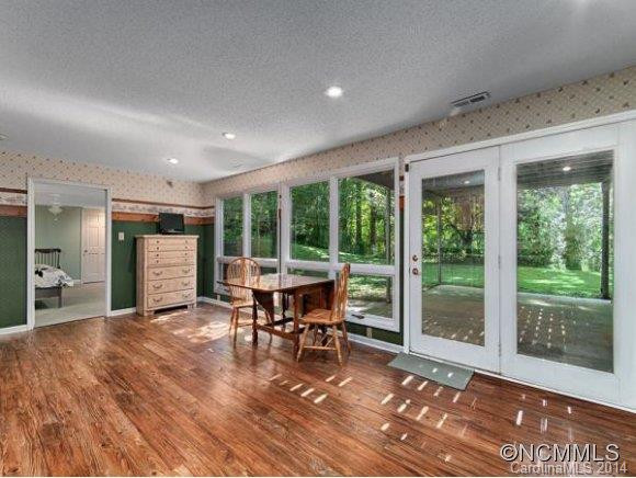28 FOSTER ESTATE DRIVE - Photo 18