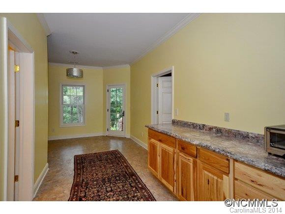 21 Courseview  Drive - Photo 21