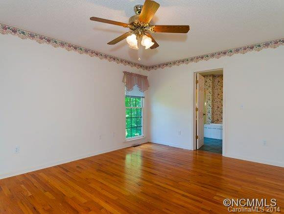 33 Lake Wood Avenue - Photo 11